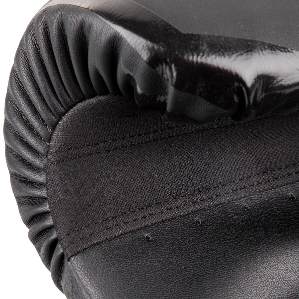 Перчатки Venum Challenger 3.0 03525-114-12oz черный\черный 1200_1200